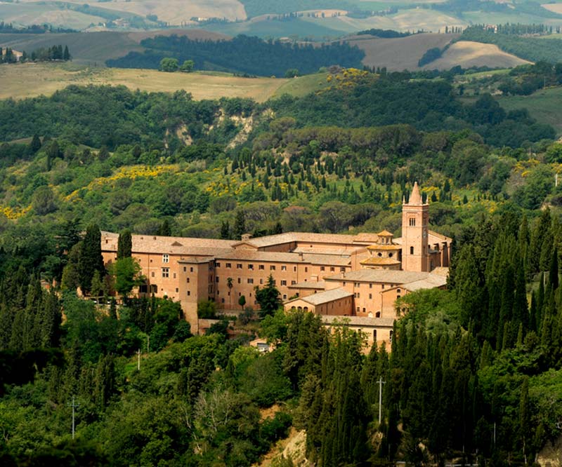 abbazia_monte_oliveto_maggiore_01