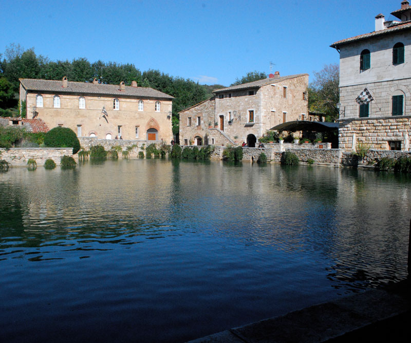 bagno_vignoni_01